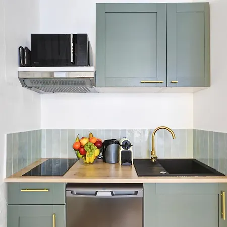 Bluestay 303 - Superb In *