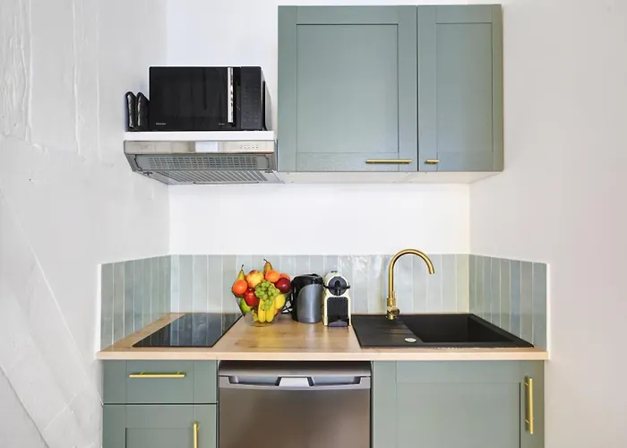 Bluestay 303 - Superb In *